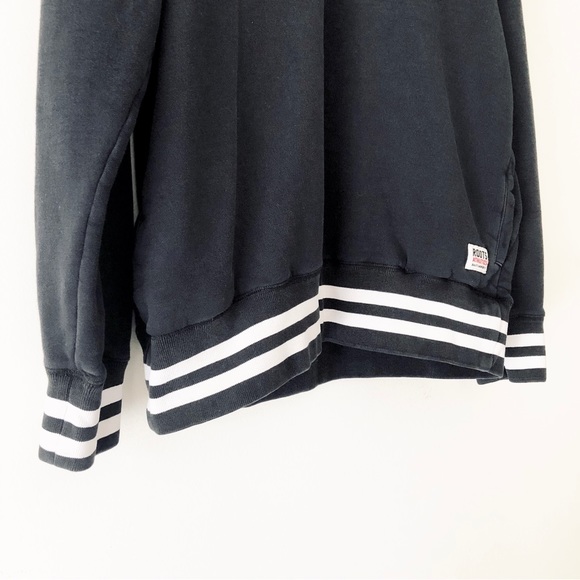 Roots Black And White Sweatshirt - Picture 6 of 8